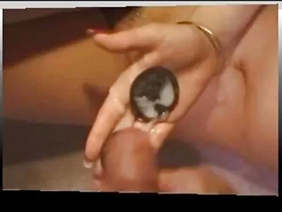 讨厌的护士愿意帮助汤米冈恩