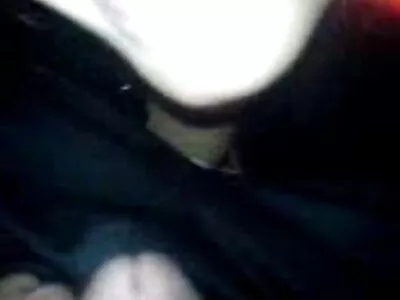 黑人女孩是白人的英雄，她的巧克力屄